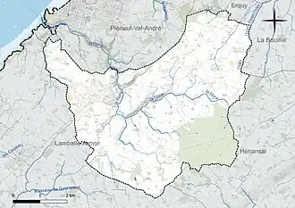 Carte en couleur présentant le réseau hydrographique de la commune