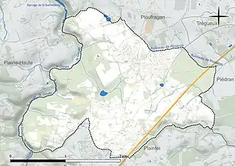 Carte en couleur présentant le réseau hydrographique de la commune