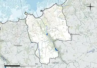 Carte en couleur présentant le réseau hydrographique de la commune