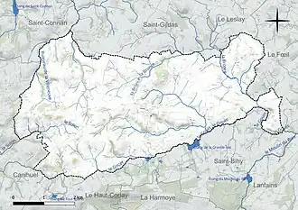Carte en couleur présentant le réseau hydrographique de la commune