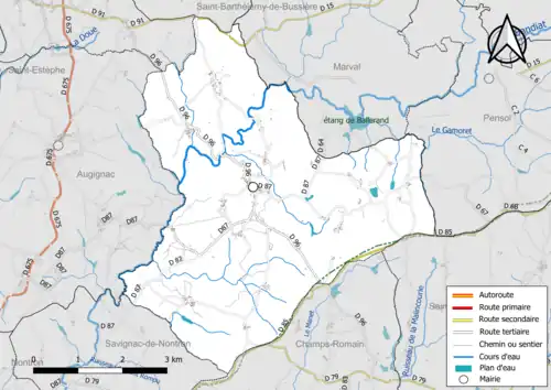 Carte en couleur présentant le réseau hydrographique de la commune