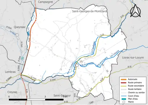 Carte en couleur présentant le réseau hydrographique de la commune