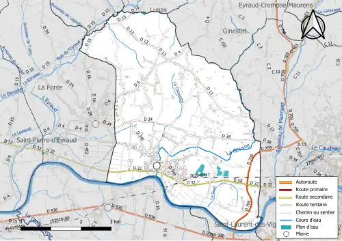 Carte en couleur présentant le réseau hydrographique de la commune