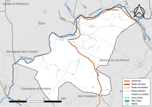 Carte en couleur présentant le réseau hydrographique de la commune