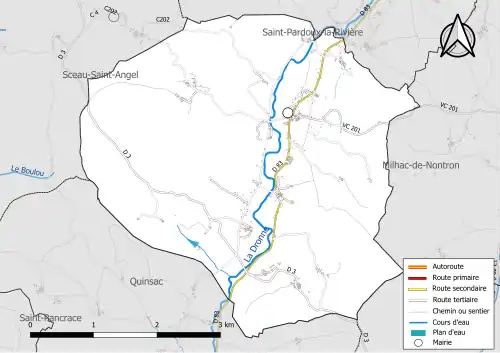 Carte en couleur présentant le réseau hydrographique de la commune