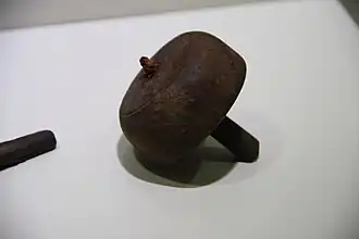 Fusaïole de Tebtinis (Égypte),Ve-IVe s. BC.Musée archéologique de Milan