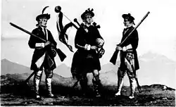 planche noir et blanc représentant 3 soldats écossais du XVIIIe siècle