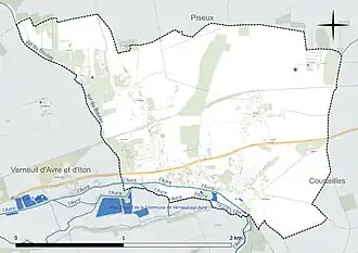 Carte en couleur présentant le réseau hydrographique de la commune