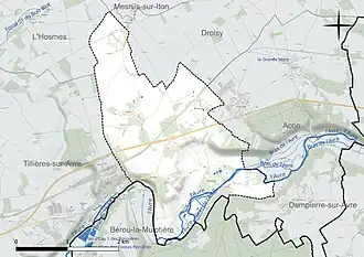 Carte en couleur présentant le réseau hydrographique de la commune