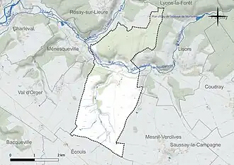 Carte en couleur présentant le réseau hydrographique de la commune