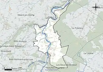 Carte en couleur présentant le réseau hydrographique de la commune