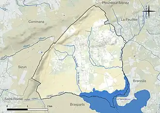 Carte en couleur présentant le réseau hydrographique de la commune