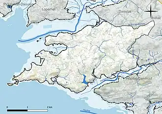 Carte en couleur présentant le réseau hydrographique de la commune