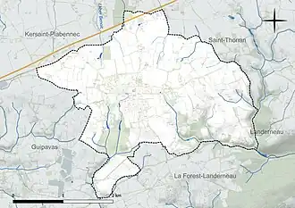 Carte en couleur présentant le réseau hydrographique de la commune