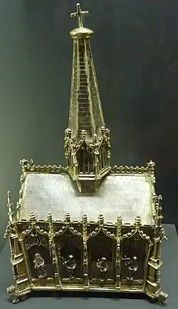 Crozon, église paroissiale Saint-Pierre, reliquaire des Dix Mille Martyrs (1re&nbsp; moitié du XVIe&nbsp;siècle, musée départemental breton)