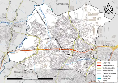Carte en couleur présentant le réseau hydrographique de la commune