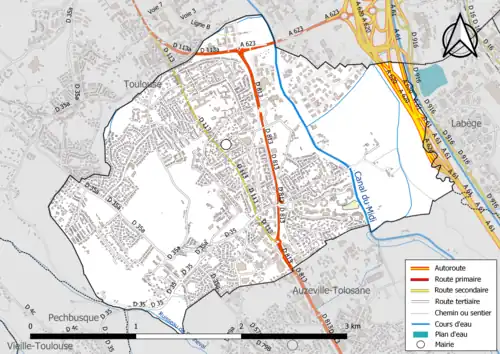 Carte en couleur présentant le réseau hydrographique de la commune