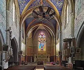 Nef et chœur de l'église Saint-Martin.