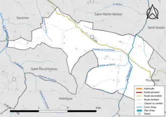 Carte en couleur présentant le réseau hydrographique de la commune