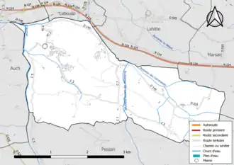 Carte en couleur présentant le réseau hydrographique de la commune