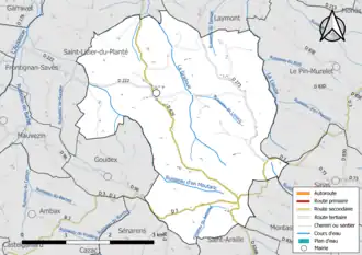 Carte en couleur présentant le réseau hydrographique de la commune
