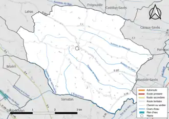 Carte en couleur présentant le réseau hydrographique de la commune