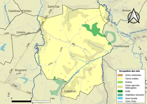Carte en couleurs présentant l'occupation des sols.