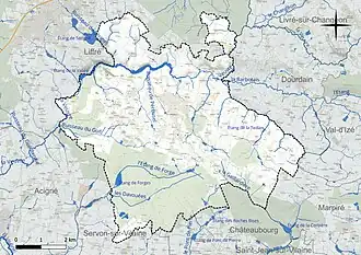 Carte en couleur présentant le réseau hydrographique de la commune