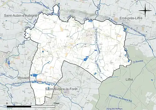 Carte en couleur présentant le réseau hydrographique de la commune