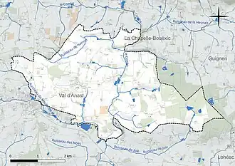 Carte en couleur présentant le réseau hydrographique de la commune