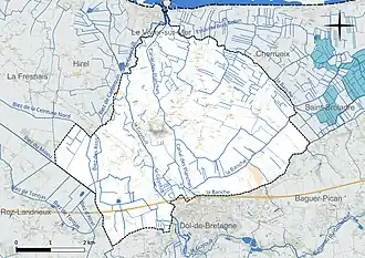 Carte en couleur présentant le réseau hydrographique de la commune