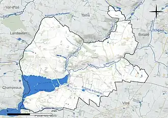 Carte en couleur présentant le réseau hydrographique de la commune