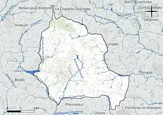 Carte en couleur présentant le réseau hydrographique de la commune