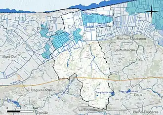 Carte en couleur présentant le réseau hydrographique de la commune