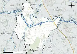 Carte en couleur présentant le réseau hydrographique de la commune