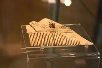 Peigne en os (IVe ou Ve&nbsp;siècle)