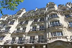 Immeuble éclectique.