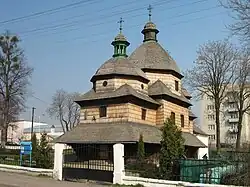 Église de la Sainte-Trinité de Jovkva de style Boykos.