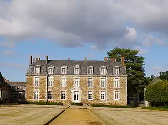 Château de la Faucille Inscrit MH (1972).