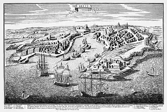 Vue cavalière du port. Celui-ci est le seul, avec Toulon, à pouvoir accueillir les grands vaisseaux de guerre à voile car ils ont besoin d'un fort tirant d'eau (fin XVIIe , début XVIIIe&nbsp;siècle).