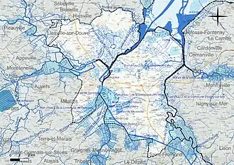 Carte en couleur présentant le réseau hydrographique de la commune