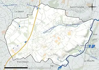 Carte en couleur présentant le réseau hydrographique de la commune
