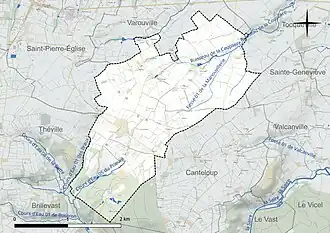 Carte en couleur présentant le réseau hydrographique de la commune
