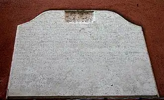 Plaque du décret de 1704