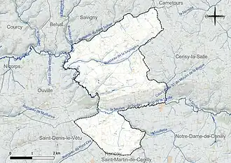 Carte en couleur présentant le réseau hydrographique de la commune