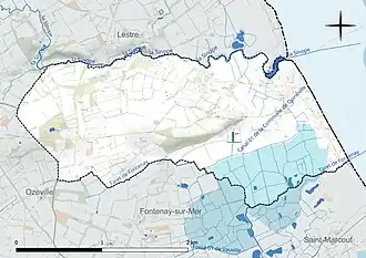 Carte en couleur présentant le réseau hydrographique de la commune