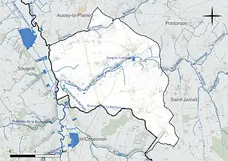 Carte en couleur présentant le réseau hydrographique de la commune