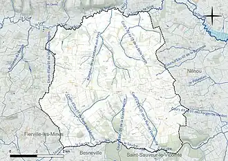 Carte en couleur présentant le réseau hydrographique de la commune