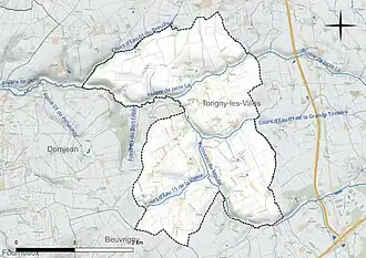 Carte en couleur présentant le réseau hydrographique de la commune