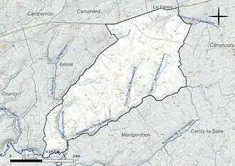 Carte en couleur présentant le réseau hydrographique de la commune